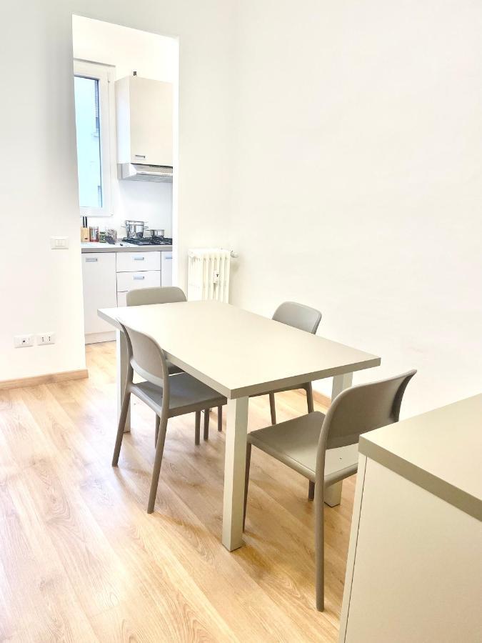 ميلان Camera Con Bagno Privato - Zona Bocconi المظهر الخارجي الصورة