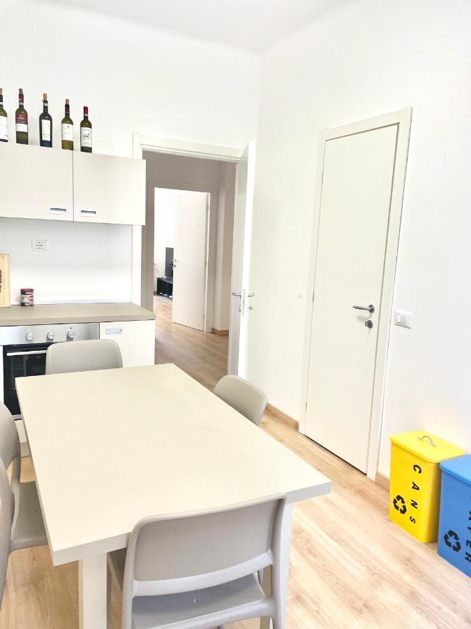 ميلان Camera Con Bagno Privato - Zona Bocconi المظهر الخارجي الصورة